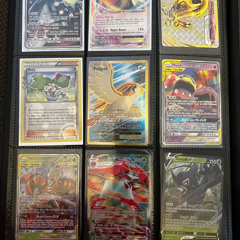 Pokémon Collection - Picture 7 of 11